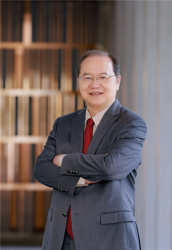 路劲彪哥：人生不设限 长期见未来_中国网地产